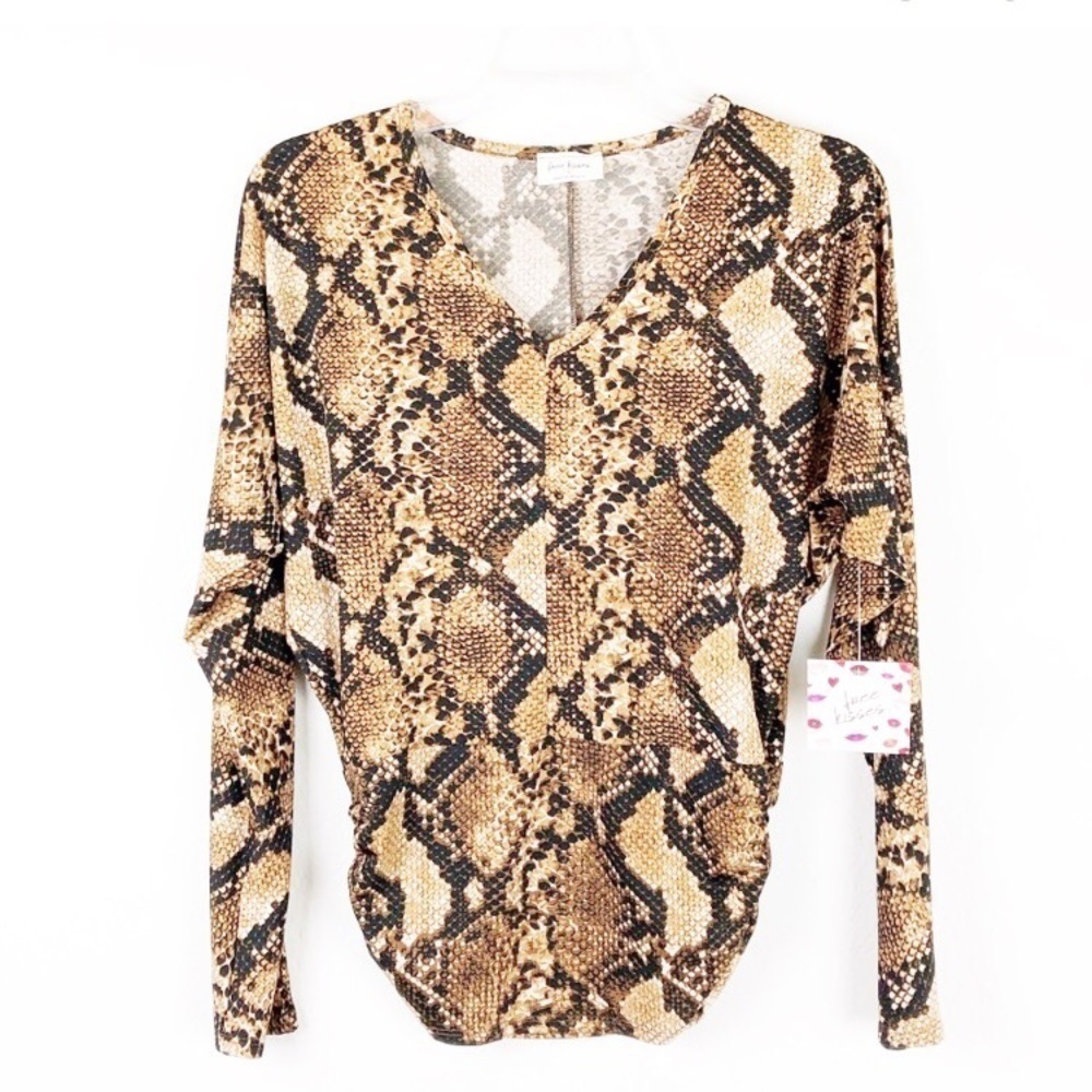 NEW Free Kisses snake print long sleeve top